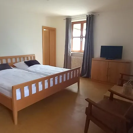 Goldsteig 3 - Doppelzimmer * Windischeschenbach