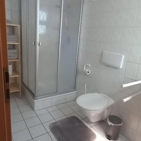 ホームステイ Goldsteig 3 - Doppelzimmer Windischeschenbach